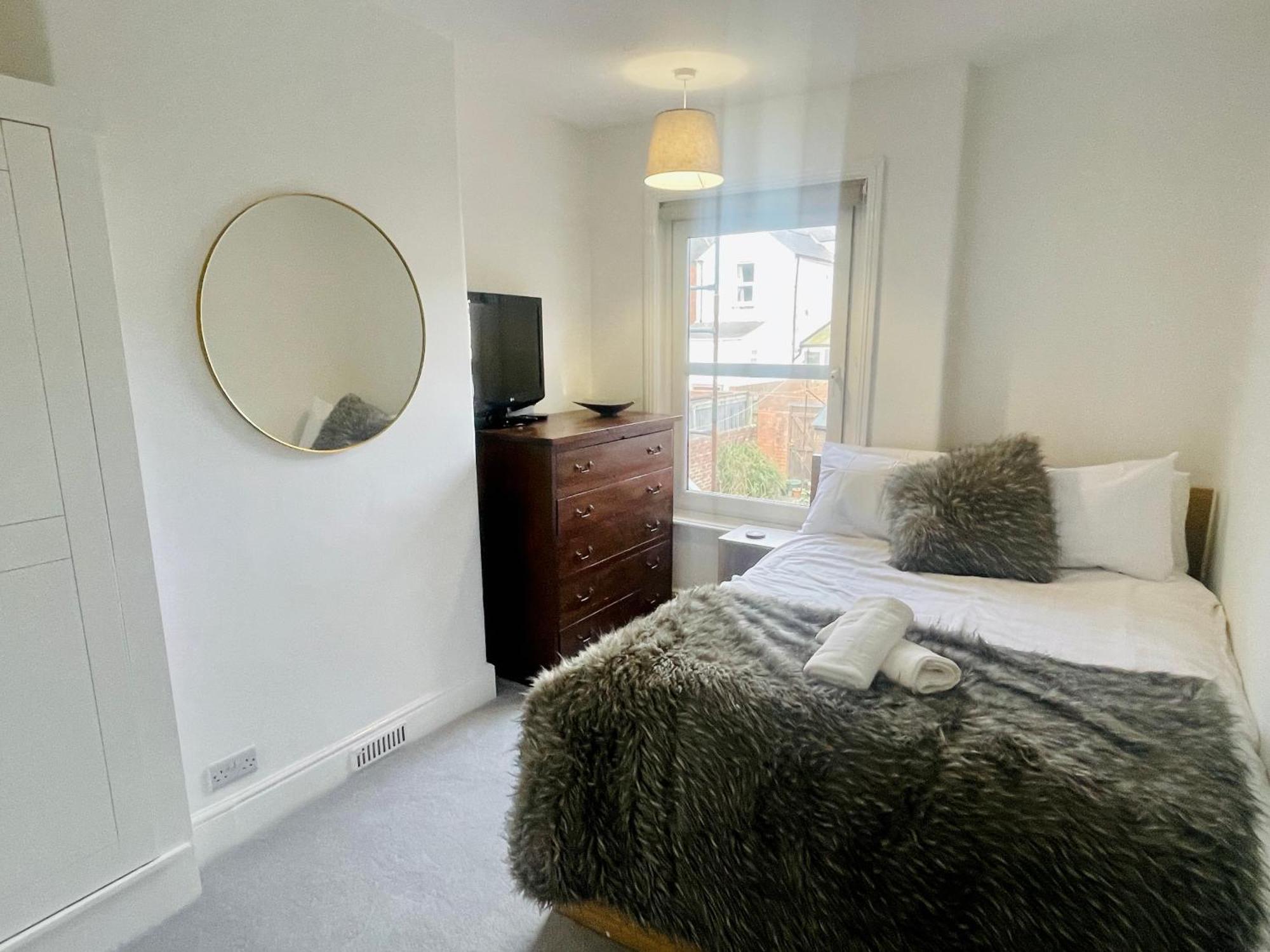 Newly Refurbished City Centre House With Parking Exeter Eksteriør bilde