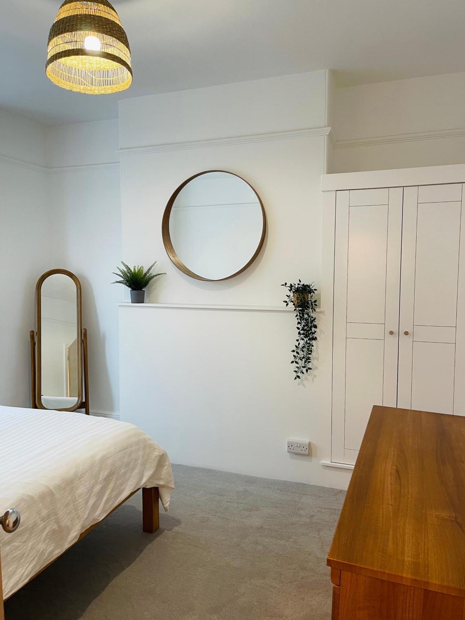 Newly Refurbished City Centre House With Parking Exeter Rom bilde